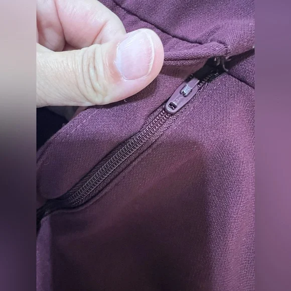 Old navy burgundy Extra High-Rise Taylor Wide Leg Trouser size XL tall - Picture 7 of 12